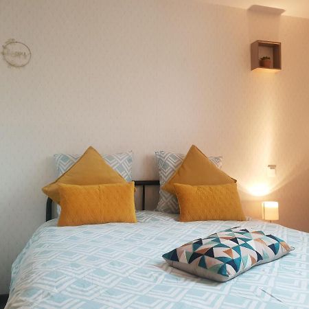 Apartament Studio Centre Dinan Zewnętrze zdjęcie
